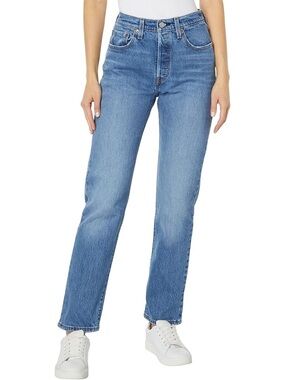 Levi's Women's Straight Leg Jeans - Light Blue Wash